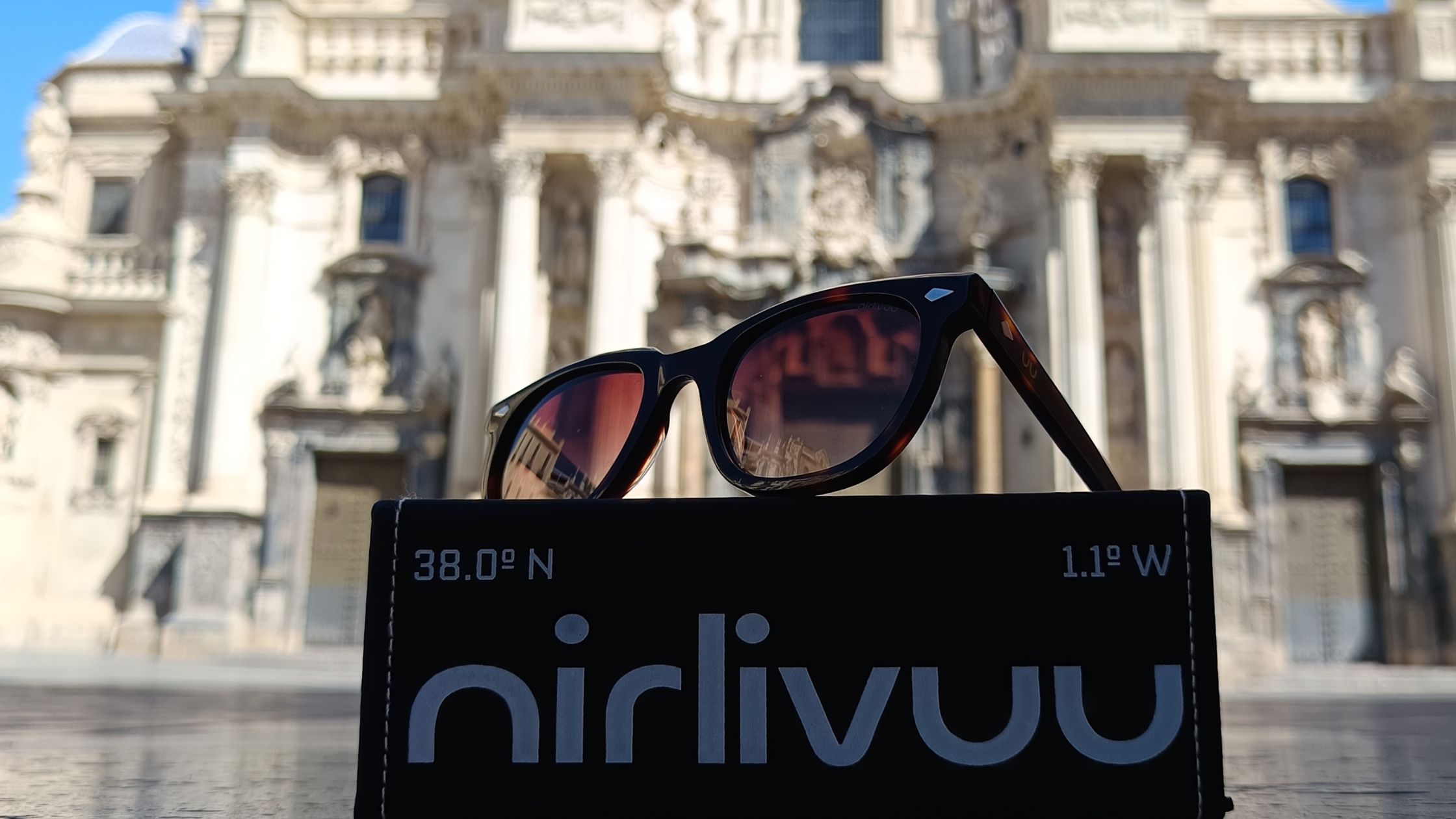 gafas de sol modernas mujer